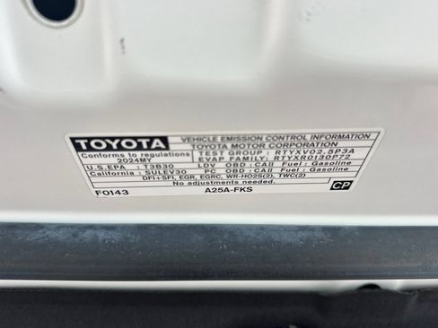 Certified 2024 Toyota Camry SE FWD image 34