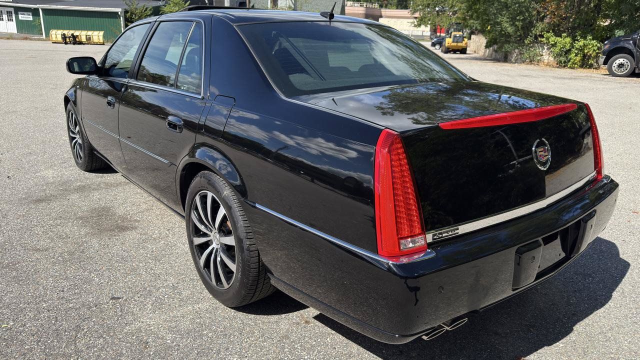 Used 2007 Cadillac DTS Performance FWD image 7