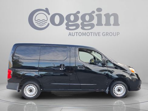 Used 2020 Nissan NV200 S w/ Back Door Glass Package FWD image 6