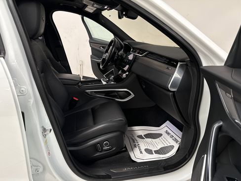 Used 2021 Jaguar F-PACE S image 11