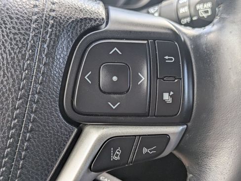 Used 2018 Toyota Highlander SE AWD/4WD image 27