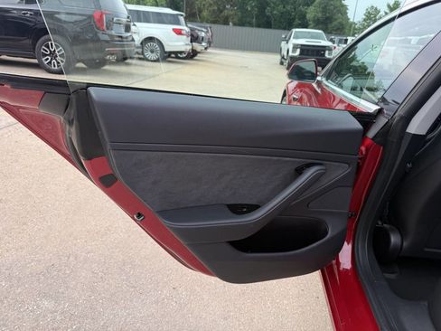 Used 2019 Tesla Model 3 Long Range AWD/4WD image 14