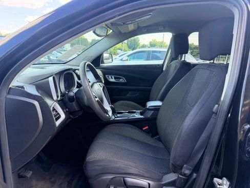 Used 2017 Chevrolet Equinox LT AWD/4WD image 20
