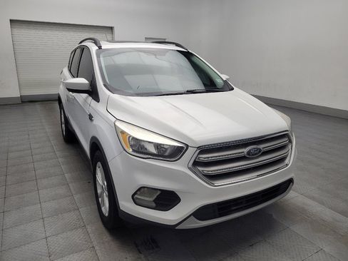 Used 2018 Ford Escape SE image 13