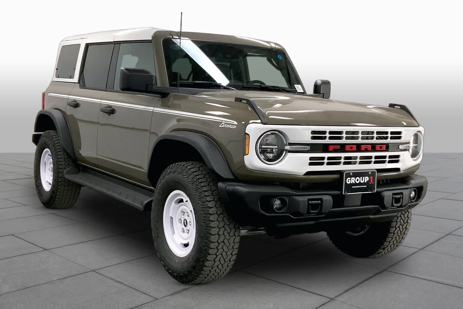New 2026 Ford Bronco Heritage Edition AWD/4WD image 2