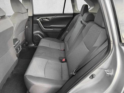 Certified 2024 Toyota RAV4 XLE image 17