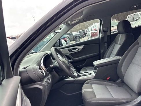 Used 2024 Chevrolet Blazer LT w/ Convenience Package image 6