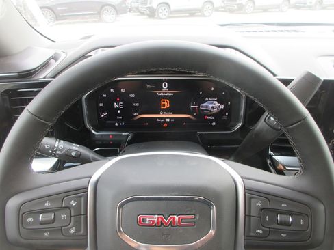 New 2026 GMC Sierra 1500 Elevation w/ Elevation Select Package AWD/4WD image 19