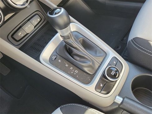 New 2026 Hyundai Venue SEL image 14