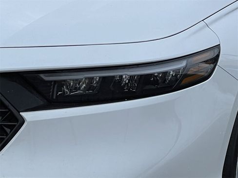 New 2025 Honda Accord LX image 30