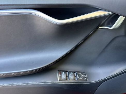 Used 2017 Tesla Model S 75D AWD/4WD image 11