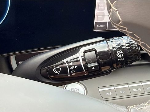 Used 2023 Hyundai Elantra SEL w/ Convenience Package FWD image 16