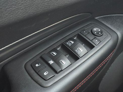 Used 2025 Dodge Durango GT AWD/4WD image 23