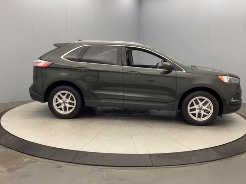 Used 2023 Ford Edge SEL AWD/4WD image 6