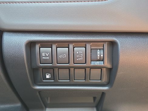 Certified 2025 Subaru Forester Sport w/ Protection Package (1PH) AWD/4WD image 26