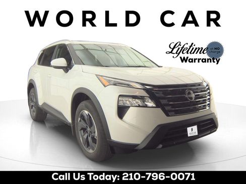 Used 2025 Nissan Rogue SV w/ SV Premium Package FWD image 1