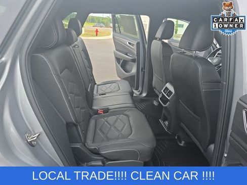 Used 2025 Volkswagen Atlas Cross Sport SE AWD/4WD image 18