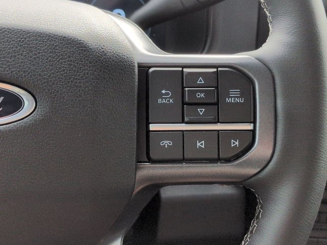 Used 2026 Ford F250 Lariat w/ Black Appearance Package AWD/4WD image 27