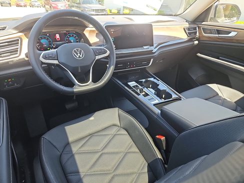 New 2026 Volkswagen Atlas SE AWD/4WD image 6