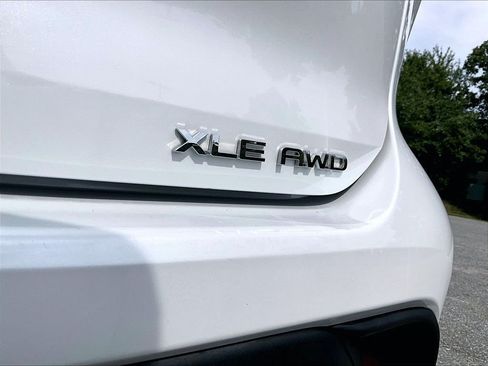 Certified 2026 Toyota Highlander XLE AWD/4WD image 30
