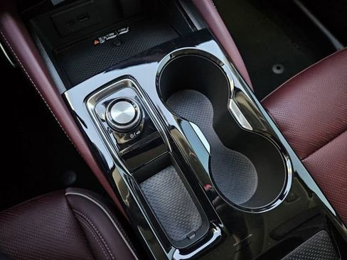 New 2025 Buick Envision Sport Touring image 15