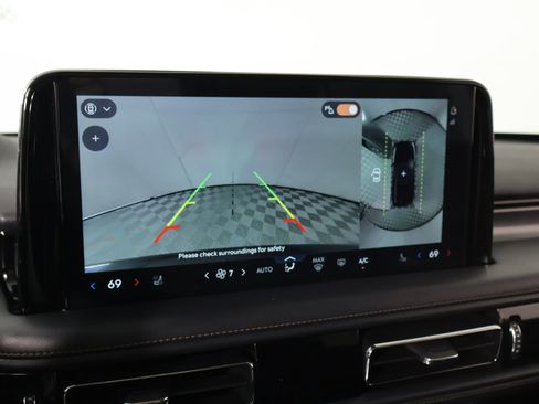 Used 2025 Lincoln Aviator AWD w/ Equipment Group 101A image 6