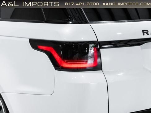 Used 2019 Land Rover Range Rover Sport HSE Dynamic AWD/4WD image 39