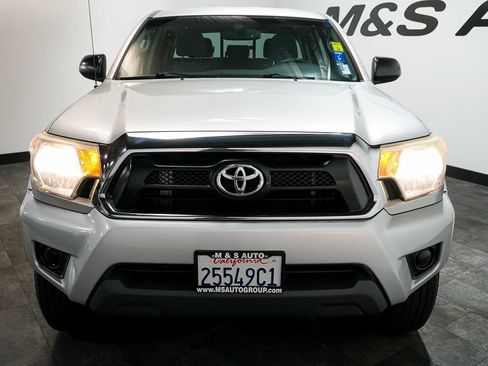 Used 2012 Toyota Tacoma PreRunner w/ SR5 Pkg RWD image 8