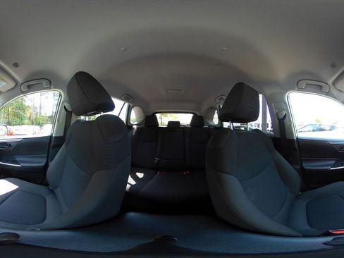 Used 2025 Toyota RAV4 LE AWD/4WD image 42