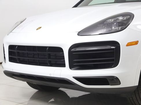 Used 2020 Porsche Cayenne AWD/4WD image 65