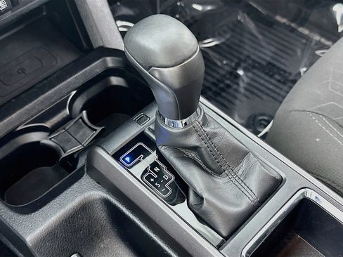 Used 2019 Toyota Tacoma TRD Off-Road RWD image 16