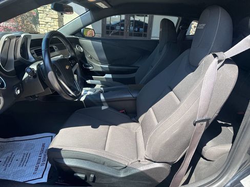 Used 2014 Chevrolet Camaro SS image 8