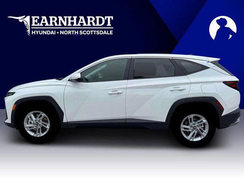 New 2026 Hyundai Tucson SE image 3