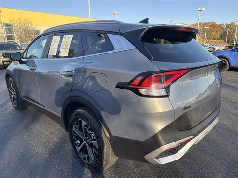 Certified 2024 Kia Sportage EX image 5