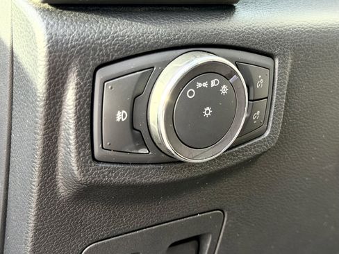 Used 2019 Ford Expedition XLT w/ Equipment Group 202A RWD image 35