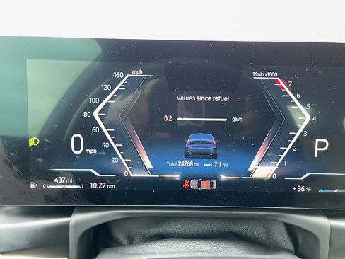 Certified 2023 BMW 330i xDrive Sedan w/ Convenience Package image 15