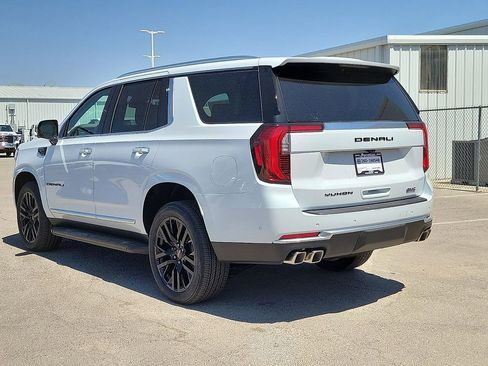 New 2026 GMC Yukon Denali AWD/4WD image 7