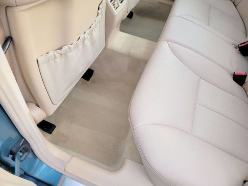 Used 2001 Mercedes-Benz E 320 Sedan image 12