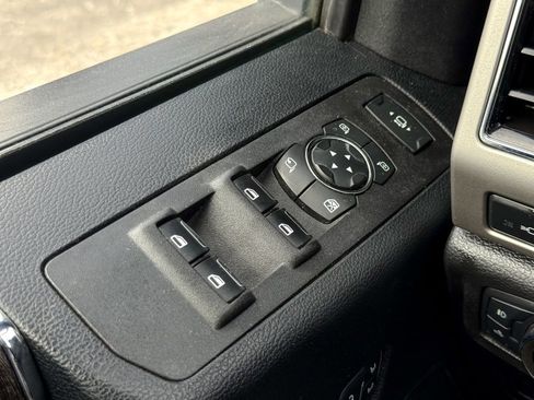 Certified 2021 Ford F250 Lariat w/ Lariat Ultimate Package image 35