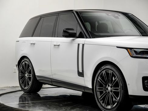 Used 2024 Land Rover Range Rover SE AWD/4WD image 25