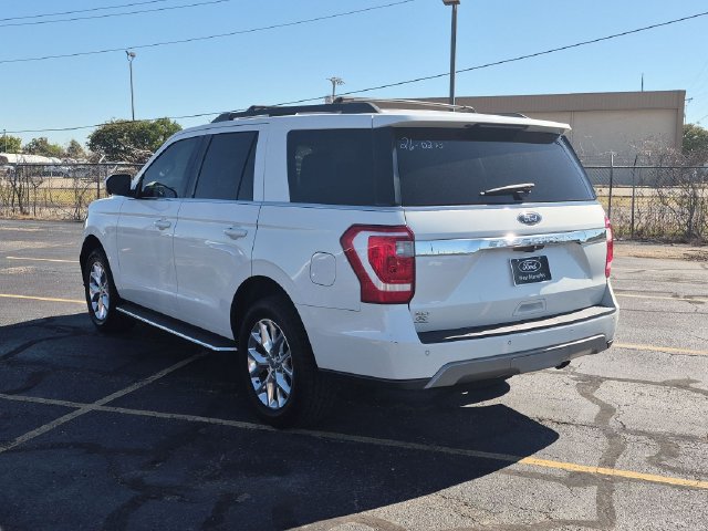 Used 2020 Ford Expedition XLT w/ Equipment Group 202A AWD/4WD image 5