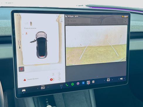Used 2024 Tesla Model 3 Standard Range RWD image 10