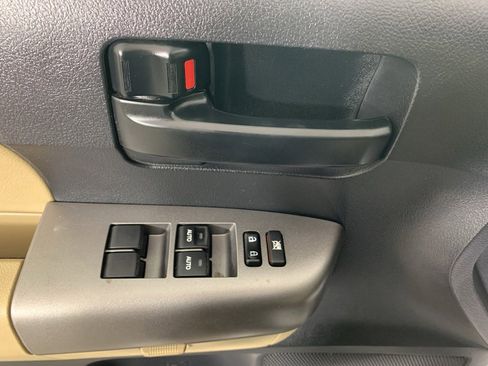 Used 2017 Toyota Sequoia SR5 image 14