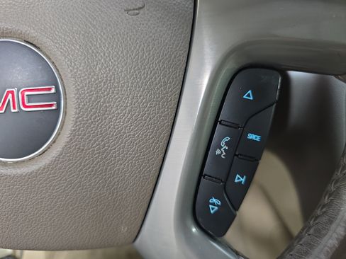 Used 2013 GMC Yukon SLT RWD image 15