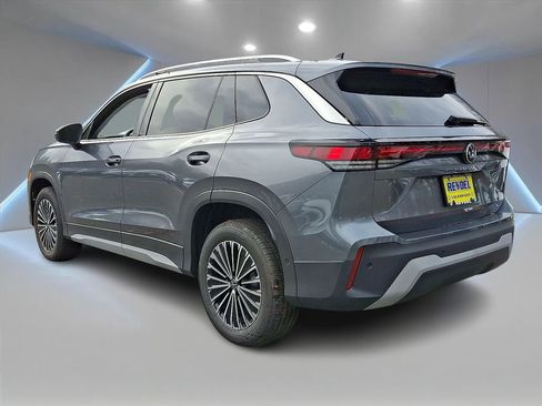 New 2026 Volkswagen Tiguan S image 4