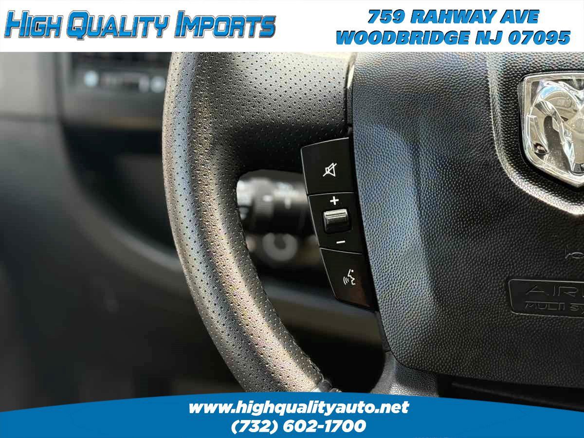 Used 2021 RAM ProMaster 2500 w/ Premium Appearance Group FWD image 48