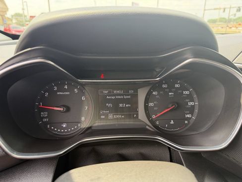 Used 2021 Chevrolet TrailBlazer LT w/ Premium Seating Package AWD/4WD image 24