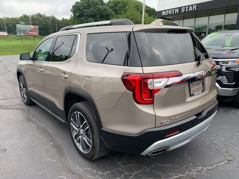Certified 2023 GMC Acadia SLT w/ Technology Package AWD/4WD image 3