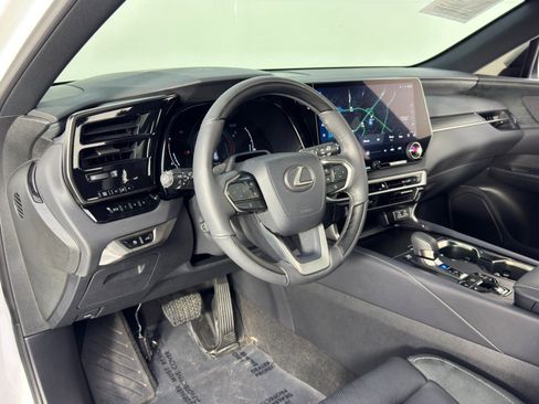 Used 2023 Lexus RX 350 Luxury image 14