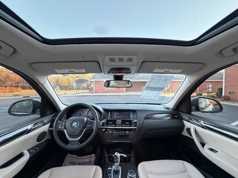 Used 2017 BMW X3 xDrive28i image 15